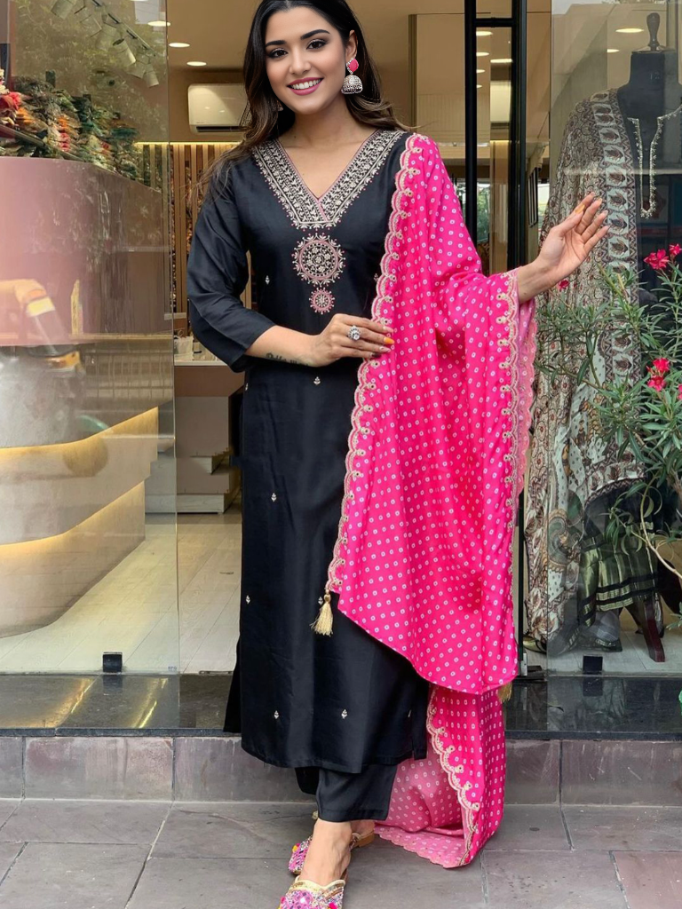 Black Embellished Kurta Dupatta Set