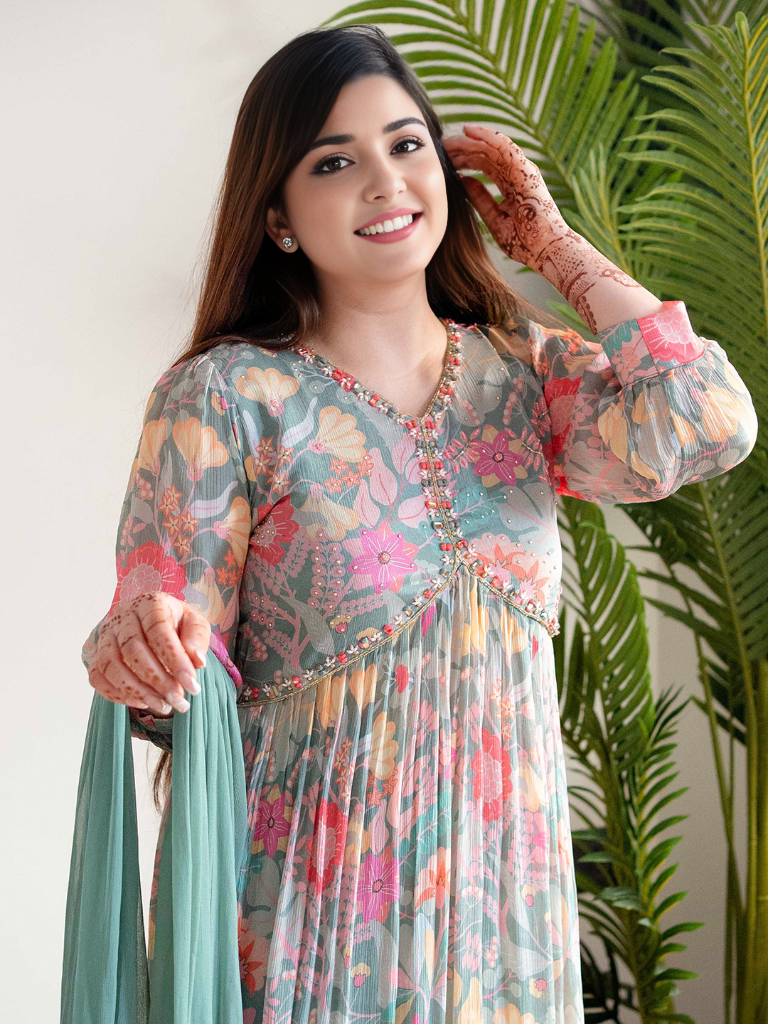 Floral Printed Kurta With Bottom & Dupatta Set