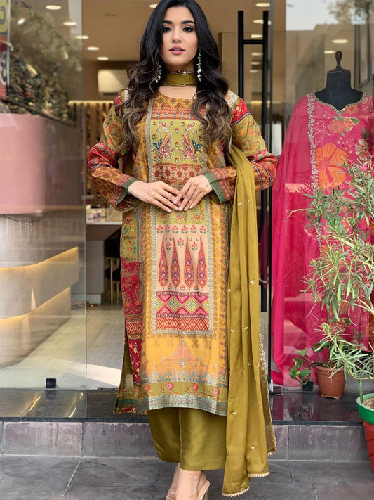 Heavy Silk Ethnic Motifs Printed Kurta Set