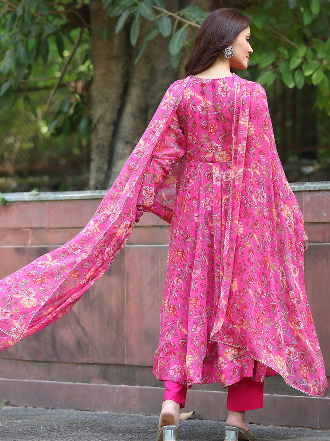 Georgette Pink Color Kurta Set