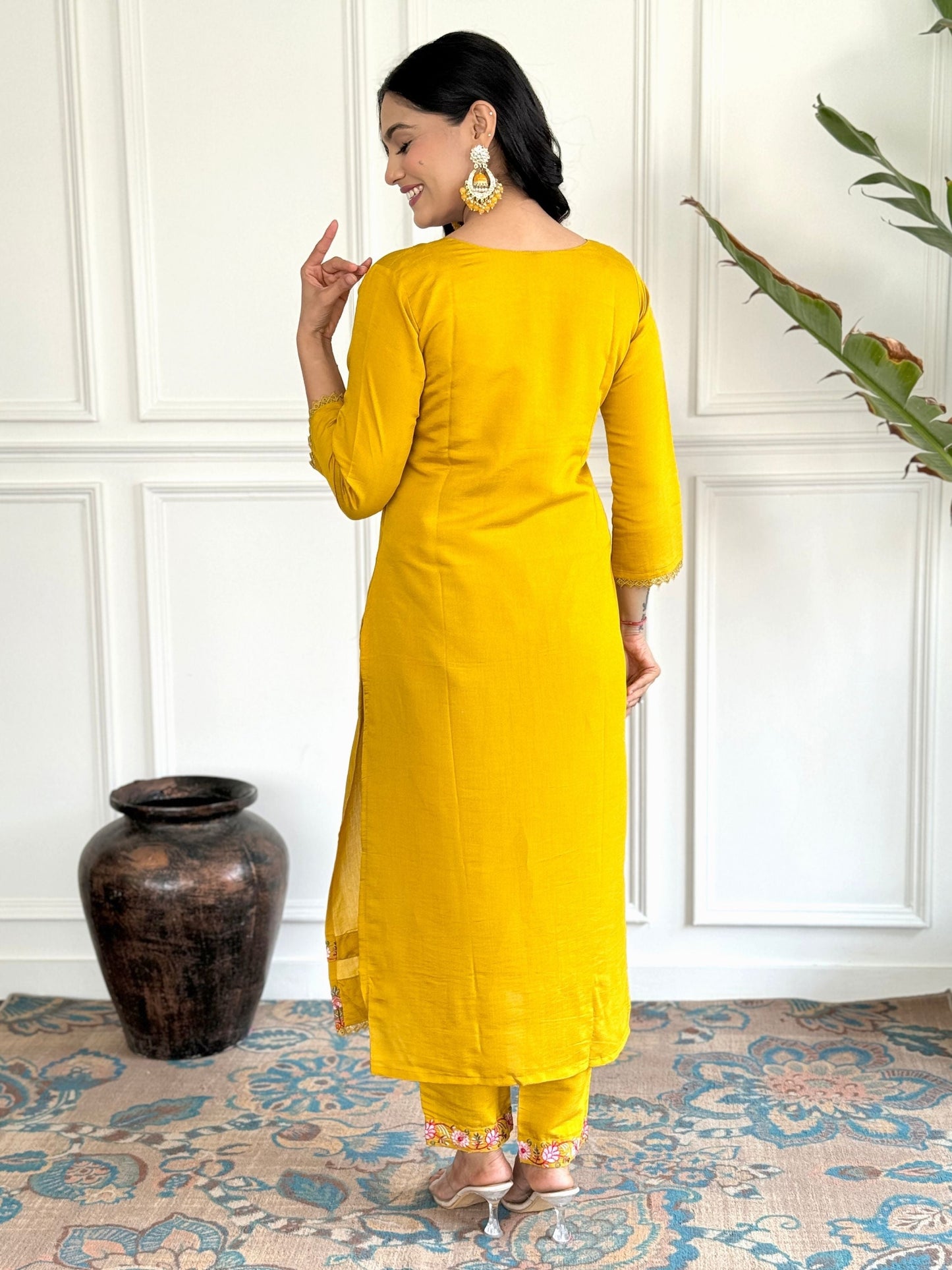 Chanderi Floral Embroidered Kurta Set