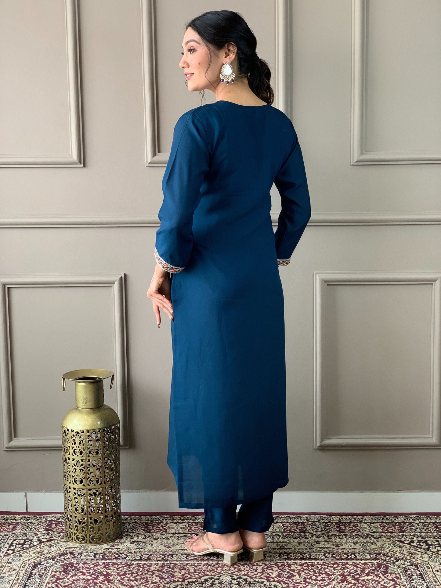 Teal Chanderi Viscose Round Neck Kurta Set