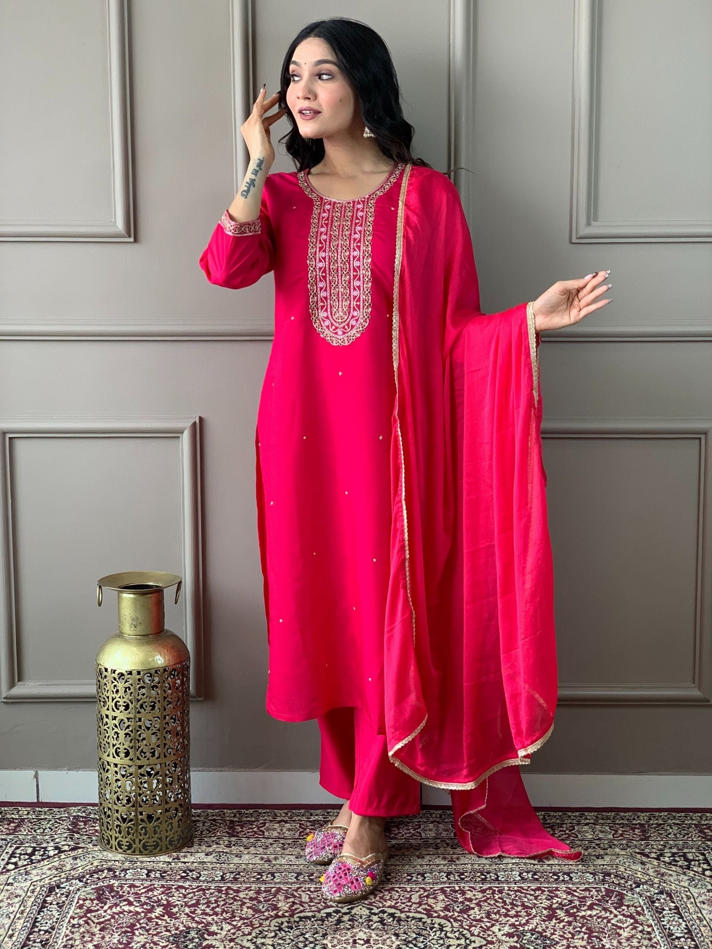 Viscose Round Neck Embroidered Kurta Set