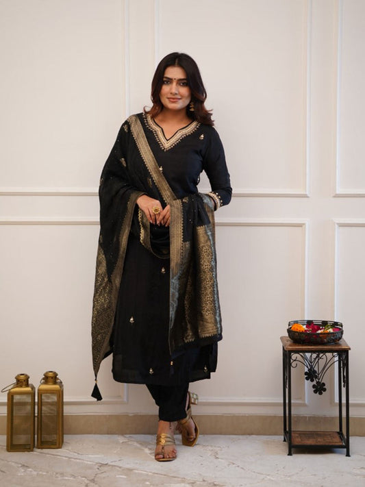 Black Embroidered Chanderi Silk Kurta Set