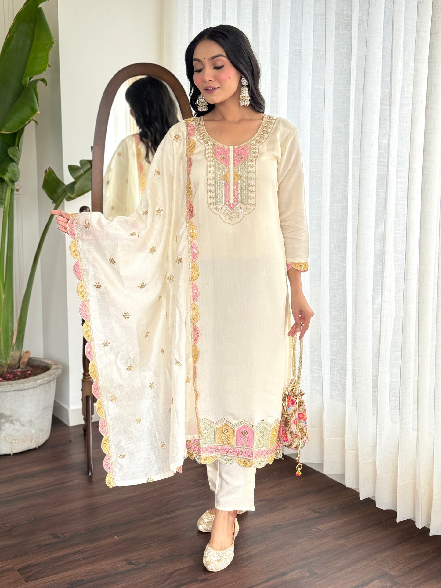 Ethnic Motifs Embroidered Chanderi Viscose Kurta Set