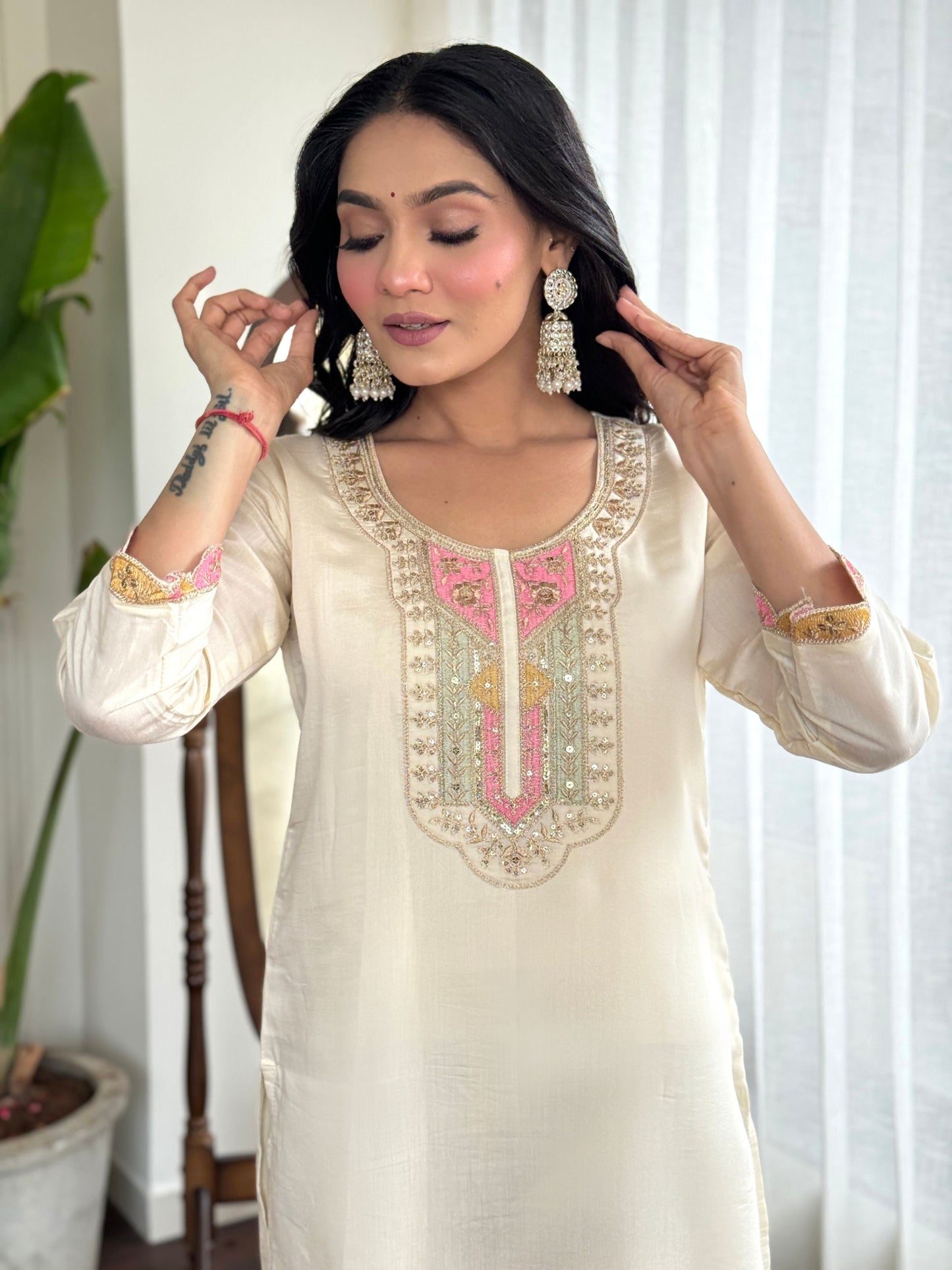 Ethnic Motifs Embroidered Chanderi Viscose Kurta Set