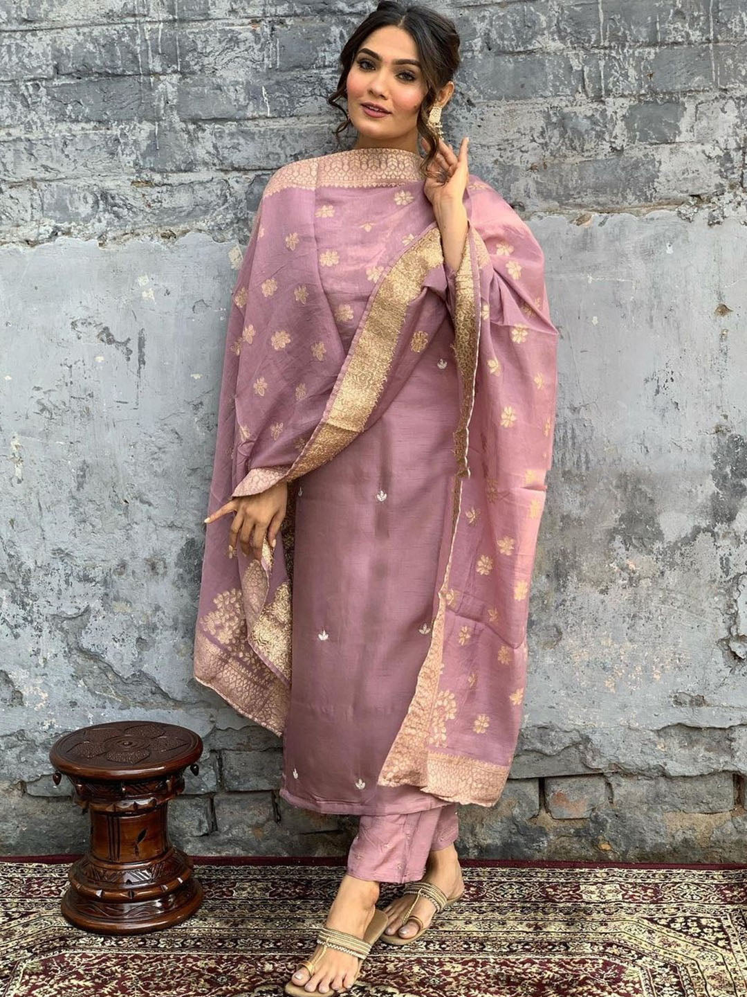 Viscose Chanderi Floral Embellished Kurta Set