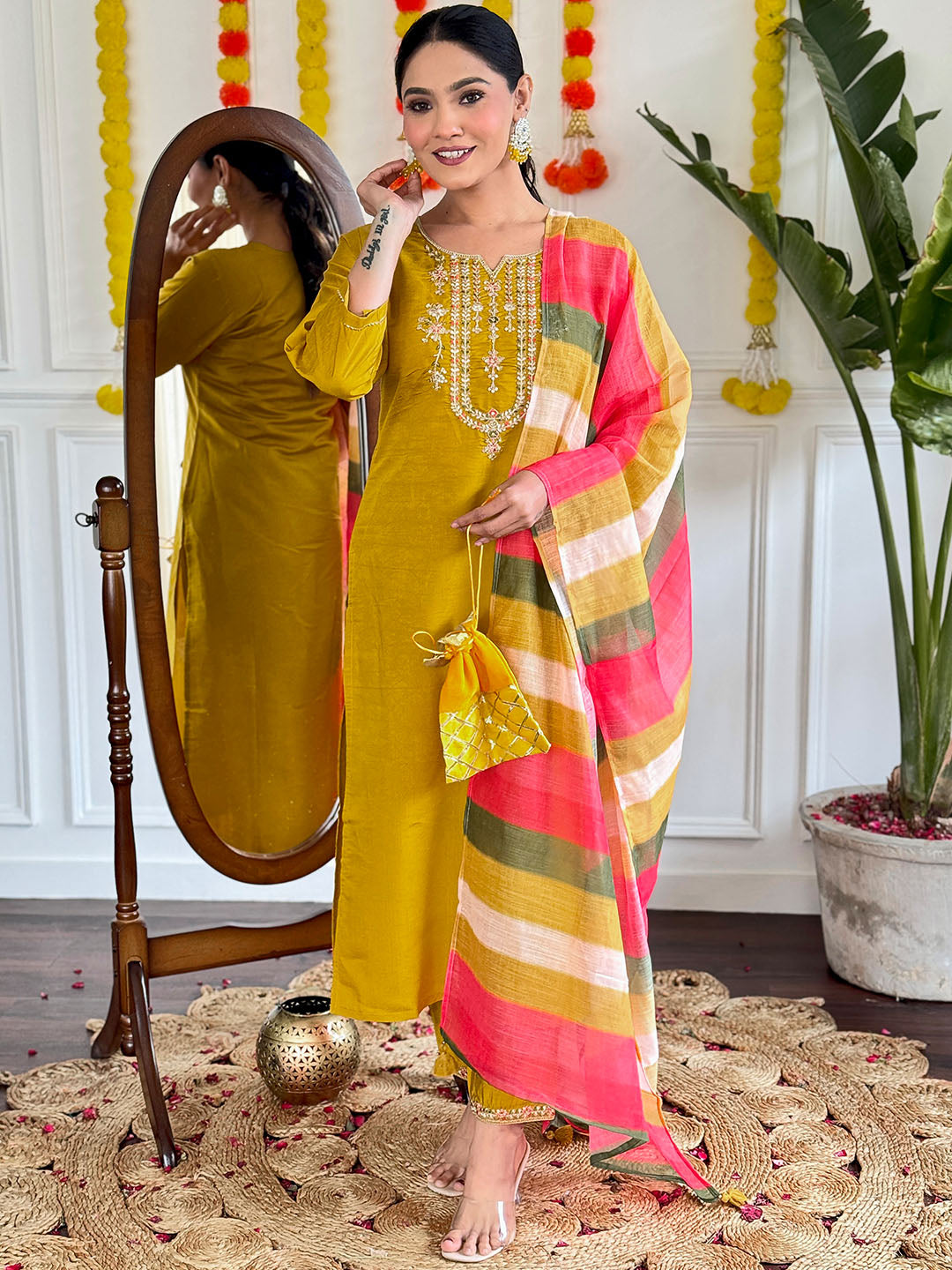 Chanderi Kurta WIth Bottom & Dupatta Set