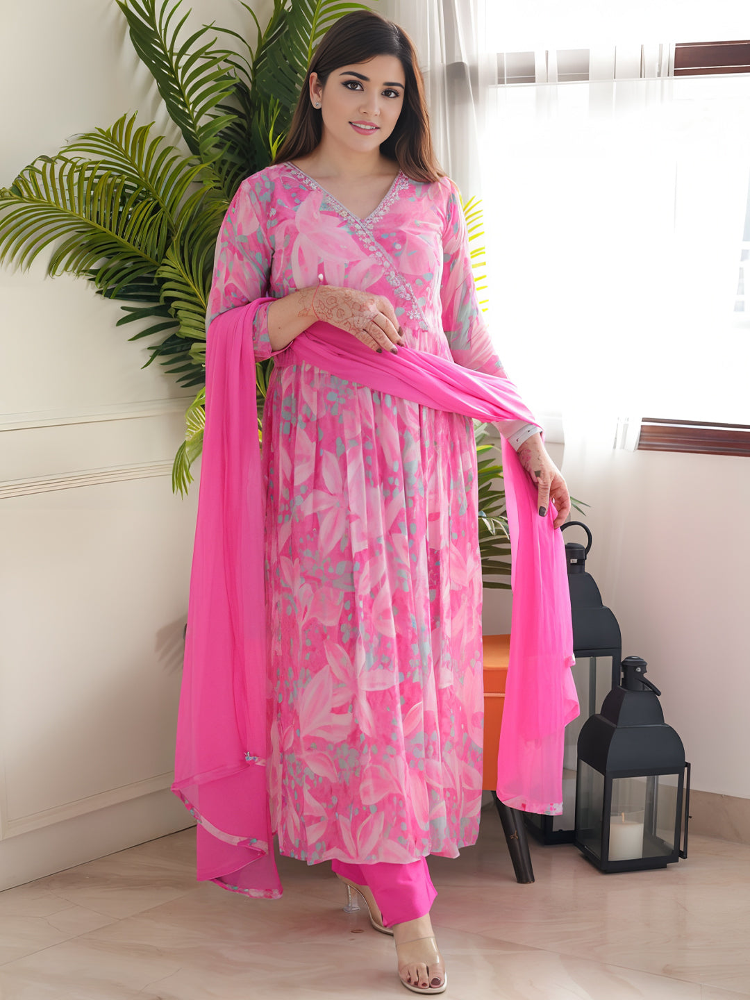 Floral printed Kurta With Bottom & Dupatta Set